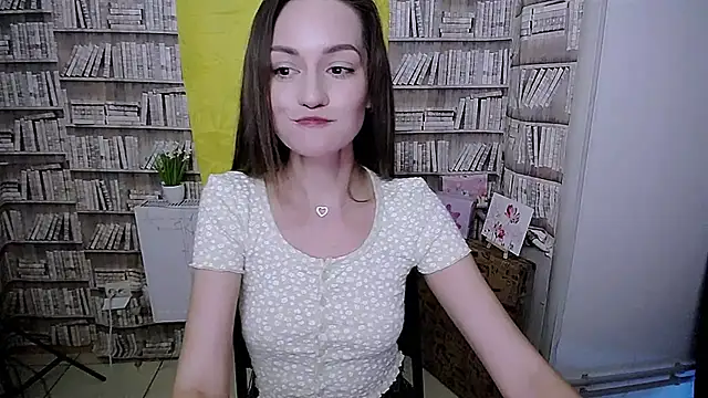 Lina Star S online show from 24, 9, 2025