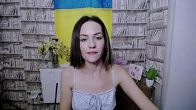 Lina Star S online show from 10, 9, 2025