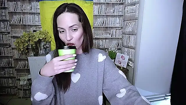 Lina Star S online show from 25, 11, 2025