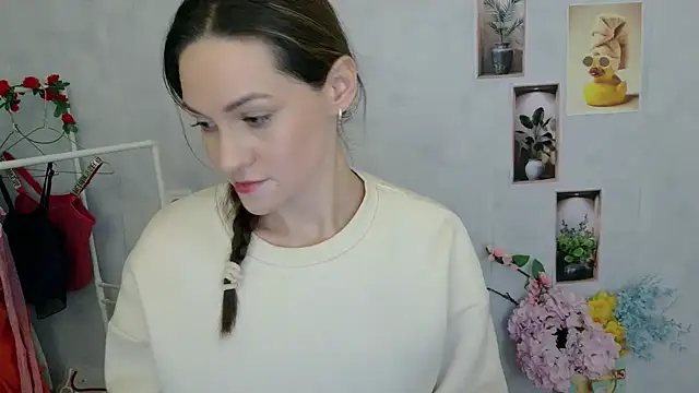 Lina Star S online show from 6, 1, 2026