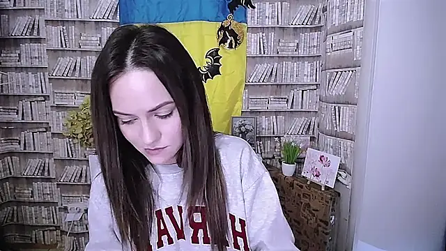 Lina Star S online show from 26, 10, 2025