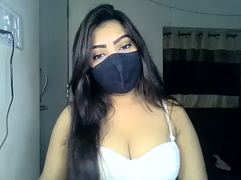 Snapshot of ishi_Beauty chatting on 3, 2, 2026 ishi Beauty online show from 3, 2, 2026