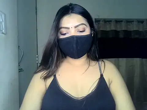 Snapshot of ishi_Beauty chatting on 5, 6, 2026 ishi Beauty online show from 5, 6, 2026