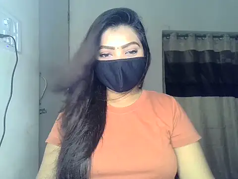 Snapshot of ishi_Beauty chatting on 10, 6, 2026 ishi Beauty online show from 10, 6, 2026
