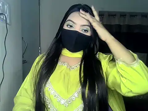 Snapshot of ishi_Beauty chatting on 2, 3, 2026 ishi Beauty online show from 2, 3, 2026