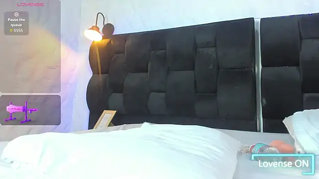 Camila  Gomez online show from 6, 10, 2025