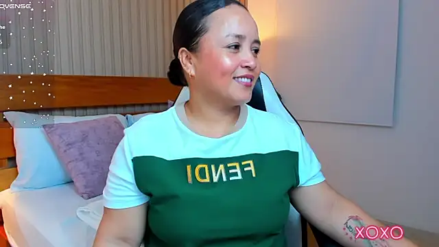 Snapshot of linda_rios_ chatting on 16, 6, 2026 linda rios online show from 16, 6, 2026