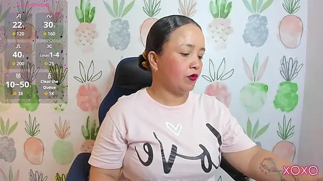 linda rios  online show from 23, 10, 2025