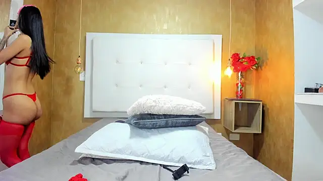 Milaspetite online show from 2, 2, 2026