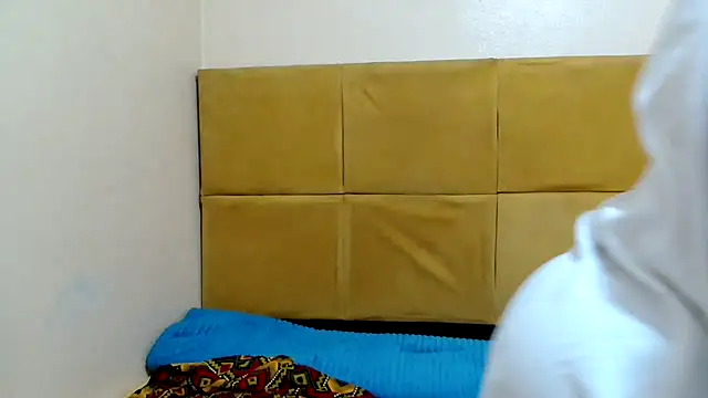 Bbw255 online show from 10, 10, 2025