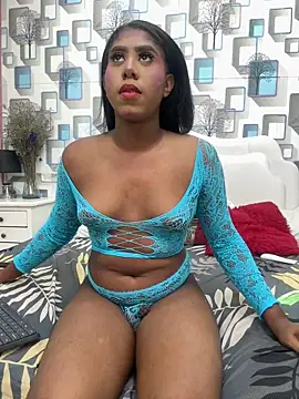 Snapshot of CamilosaOrtega chatting on 15, 12, 2025 CamilosaOrtega online show from 15, 12, 2025