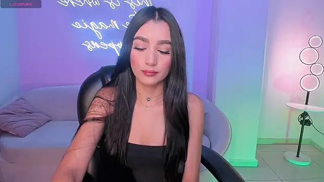 BellaCarteer  online show from 17, 12, 2025