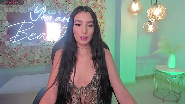 BellaCarteer  online show from 3, 12, 2025