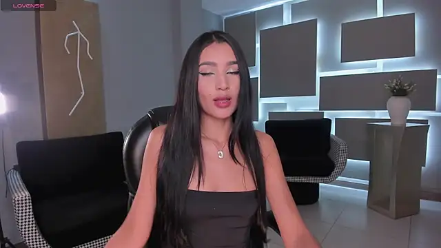 BellaCarteer  online show from 24, 10, 2025