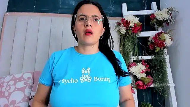 africa holmes online show from 21, 9, 2025