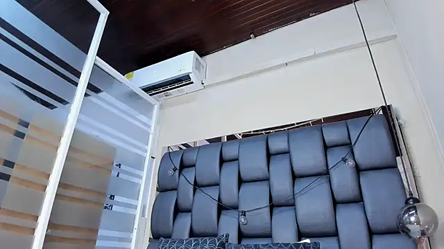 africa holmes online show from 24, 9, 2025