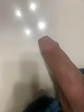 HoneyCoconuts online show from 5, 3, 2025