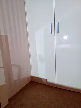 Snapshot of Robvin16 chatting on 16, 11, 2025 Robvin16 online show from 16, 11, 2025