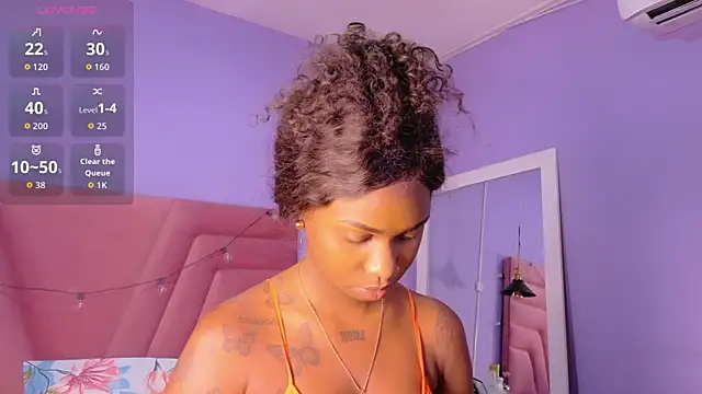 kinkyandsavage online show from 18, 10, 2025