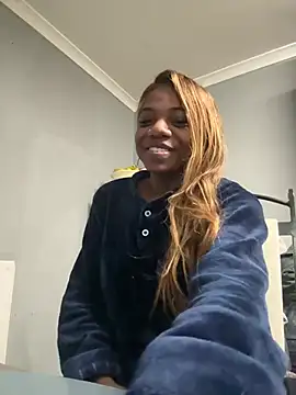 imsuziblack online show from 27, 1, 2025