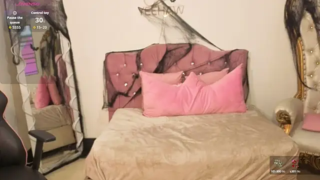 kittystart tay online show from 17, 10, 2025