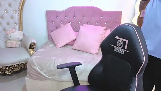 kittystart tay online show from 30, 9, 2025