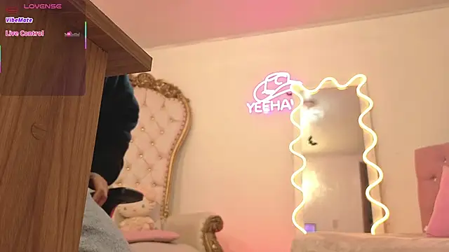 kittystart tay online show from 8, 11, 2025