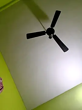 Shashi 9896 online show from 25, 11, 2025