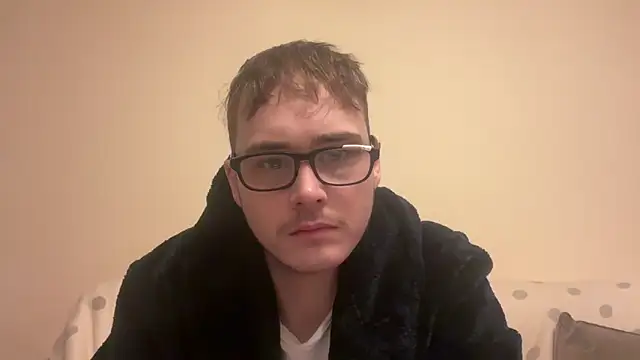 sissy brit online show from 16, 12, 2024