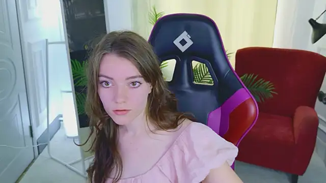 Lana  Cute  online show from 22, 7, 2026