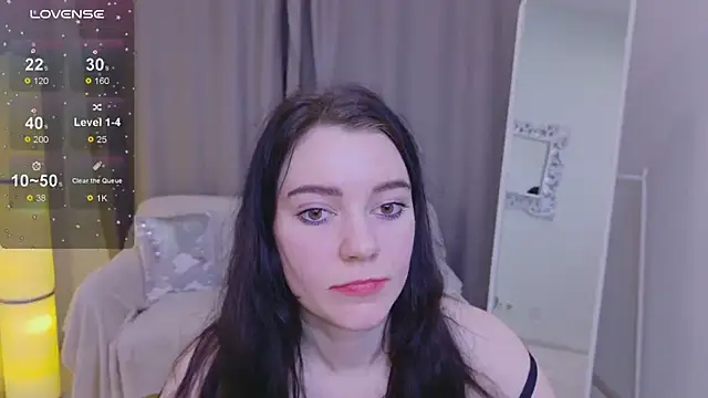 Snapshot of Lana__Cute_ chatting on 5, 3, 2025 Lana Cute online show from 5, 3, 2025