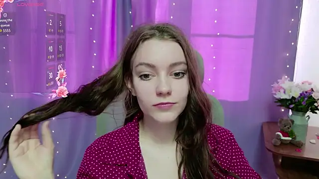 Lana  Cute  online show from 20, 4, 2026