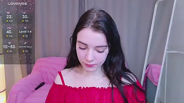 Snapshot of Lana__Cute_ chatting on 7, 3, 2025 Lana Cute online show from 7, 3, 2025