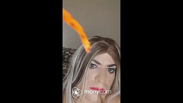 lunaxxxtreme online show from 21, 9, 2025