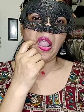 Snapshot of sexy_bhabhi69 chatting on 7, 7, 2026 sexy bhabhi69 online show from 7, 7, 2026
