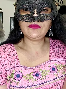 Snapshot of sexy_bhabhi69 chatting on 29, 6, 2026 sexy bhabhi69 online show from 29, 6, 2026