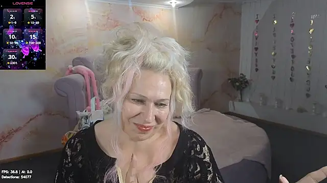 Snapshot of Penelope_Pinky chatting on 25, 6, 2026 Penelope Pinky online show from 25, 6, 2026