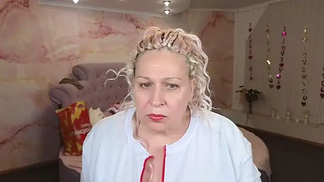 Penelope Pinky online show from 6, 10, 2025