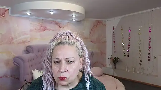 Penelope Pinky online show from 2, 10, 2025