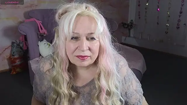 Penelope Pinky online show from 29, 5, 2026