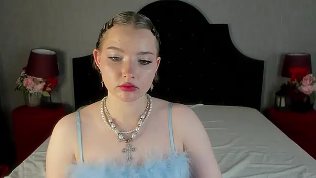 Lilly  Bennet online show from 6, 1, 2025