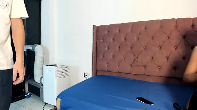 lau hotfox online show from 22, 12, 2025