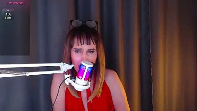 Cassie Bae online show from 16, 3, 2025