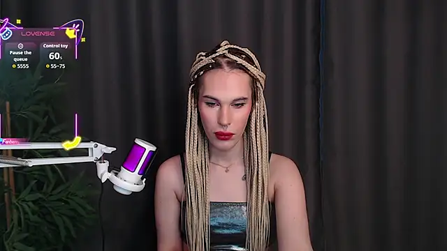 Cassie Bae online show from 19, 12, 2025