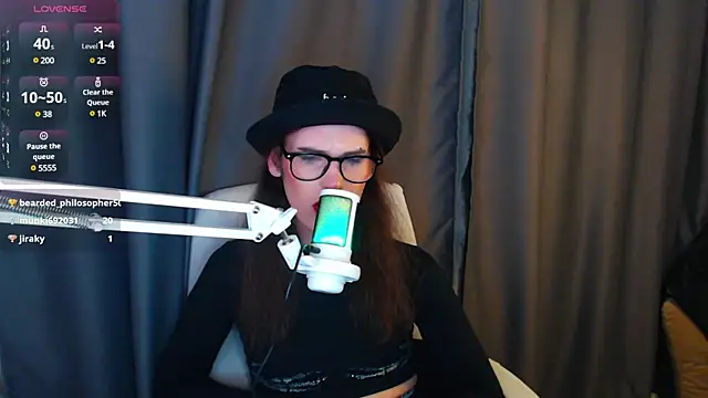 Cassie Bae online show from 5, 3, 2025