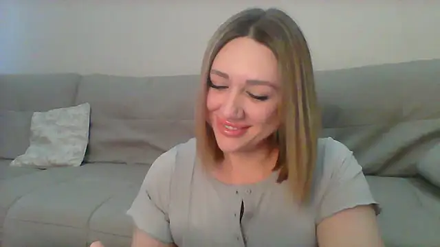 VickyLove047 online show from 21, 3, 2025