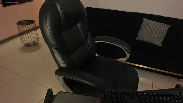 FernandaX1 online show from 17, 12, 2025