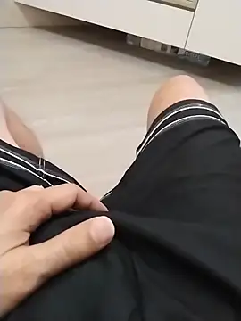 Dannydy2015 online show from 8, 10, 2025