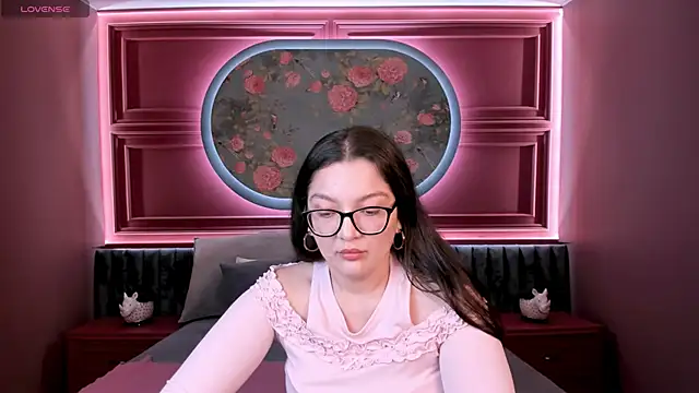 ZarifaBev online show from 5, 11, 2025