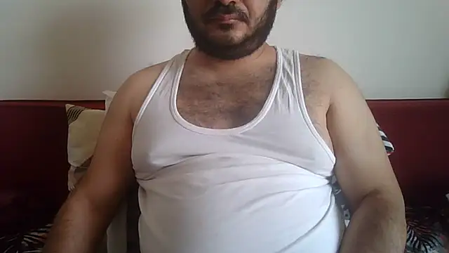 Snapshot of UrfavSlaveBitch chatting on 15, 5, 2026 UrfavSlaveBitch online show from 15, 5, 2026